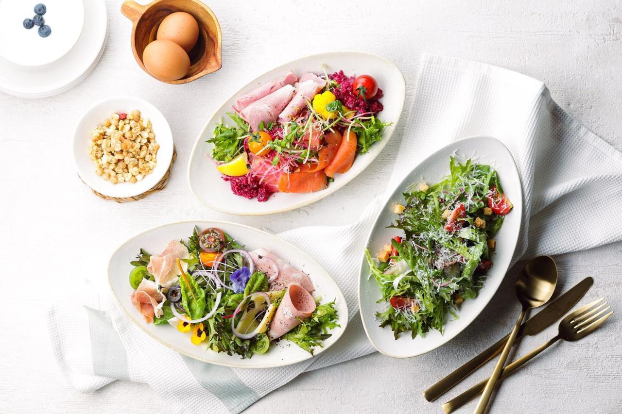 Oriental Hotel Okinawa Resort & Spa Nago Eksteriør billede Salads